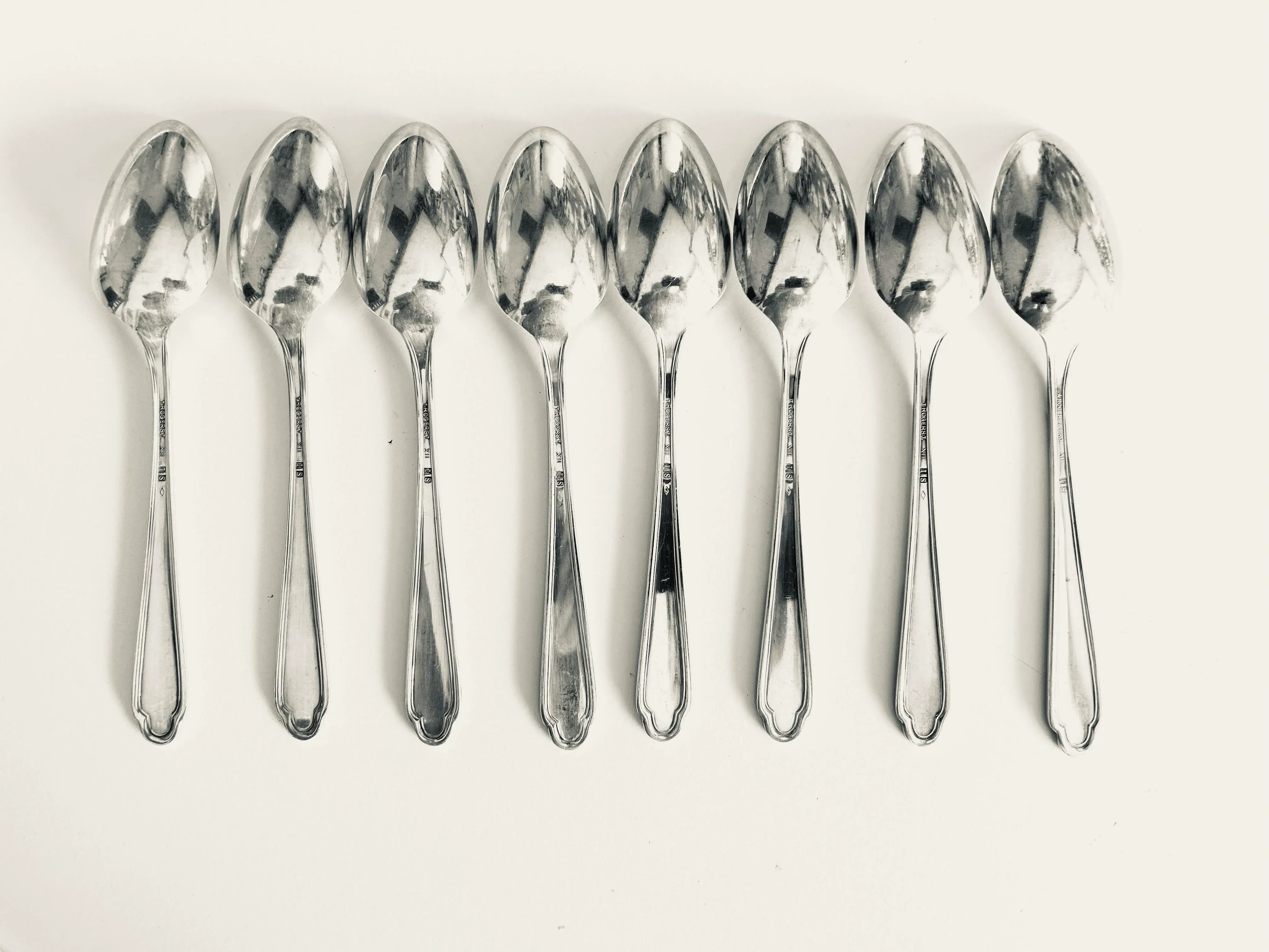 Vintage Rogers XII Overlaid Is Silver Plate Table Spoons- Set of 8