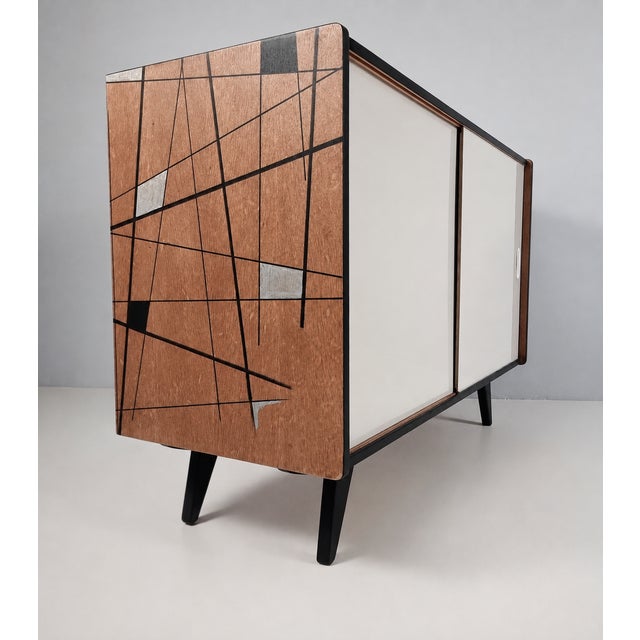 White Vintage White Commode in Oak, 1960s For Sale - Image 8 of 9