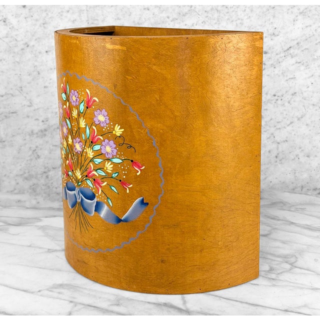 Farmhouse Vintage Farmhouse Country Bentwood Halfmoon Floral Waste Basket For Sale - Image 3 of 10