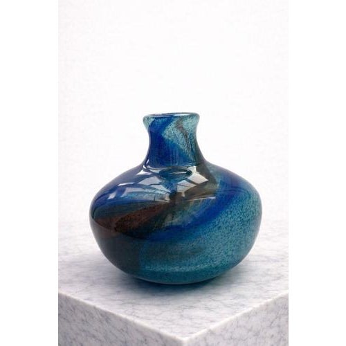Blue Abstracta Art Glass Vase and Bowl by Bengt Orup for Johansfors, Sweden, 1960s, Set of 2 For Sale - Image 8 of 9