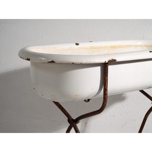 Mid 20th Century Bathtub in Enamelled Iron, Central Europe, 1950 For Sale - Image 5 of 13