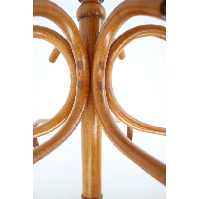 Beech Coat Hanger attributed to Ton for Thonet, Czechoslovakia,1980s For Sale - Image 6 of 12
