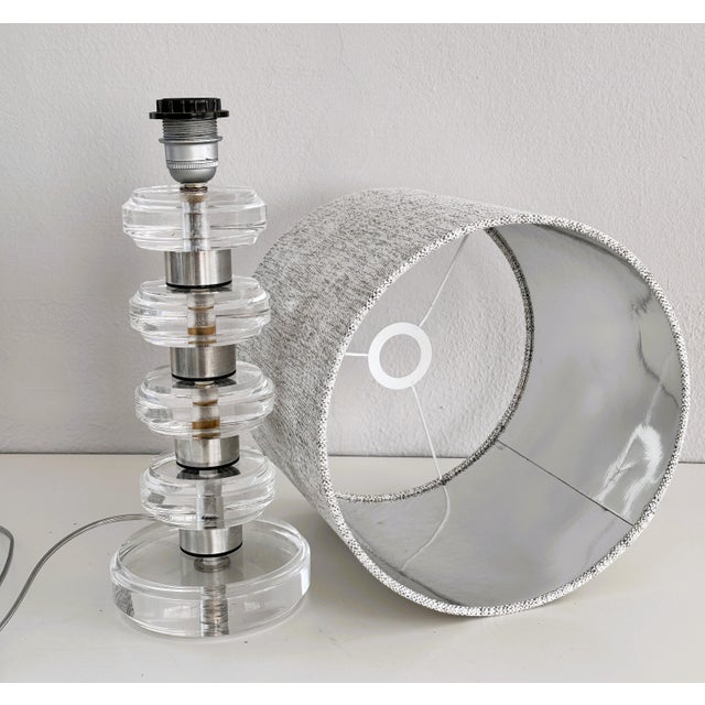 Silver Vintage Italian Table Lamp in Acrylic, 1970s For Sale - Image 8 of 12