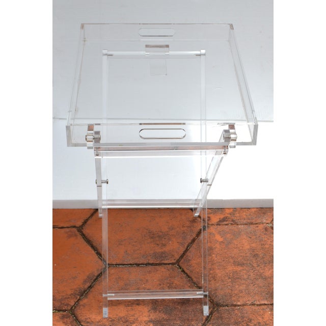 1980s 1980s Boho Chic Lucite Folding Tray Table X Stretchers Mid-Century Modern American For Sale - Image 5 of 18
