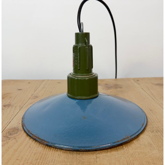 Industrial Blue Enamel Military Pendant Lamp with Cast Aluminium Top, 1960s For Sale - Image 9 of 17