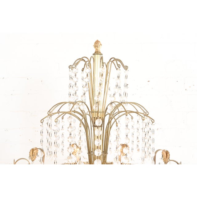 Mid-Century Hollywood Regency Brass and Crystal Prism Large Waterfall Table Lamp For Sale In South Bend - Image 6 of 12