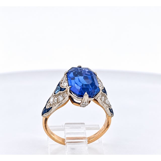 Art Deco Platinum Blue Sapphire Ring, 5.76ct No Heat, Diamonds, 1930 For Sale - Image 4 of 11