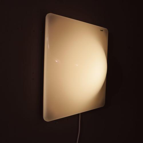 White Dada Wall Lamp from iGuzzini, Italy, 1970s For Sale - Image 8 of 9