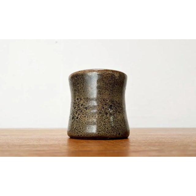 Mid-Century German Studio Pottery Vase or Mug by Anke Rasche-Suhr, 1960s, in Very Good conditions. Designed 1960 to 1969...