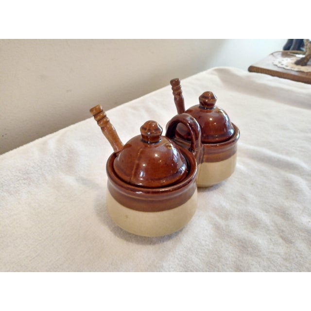 1970s Vintage Stoneware Brown Glaze Double Condiment Jars Houston Foods 21979 - a Pair For Sale - Image 5 of 7