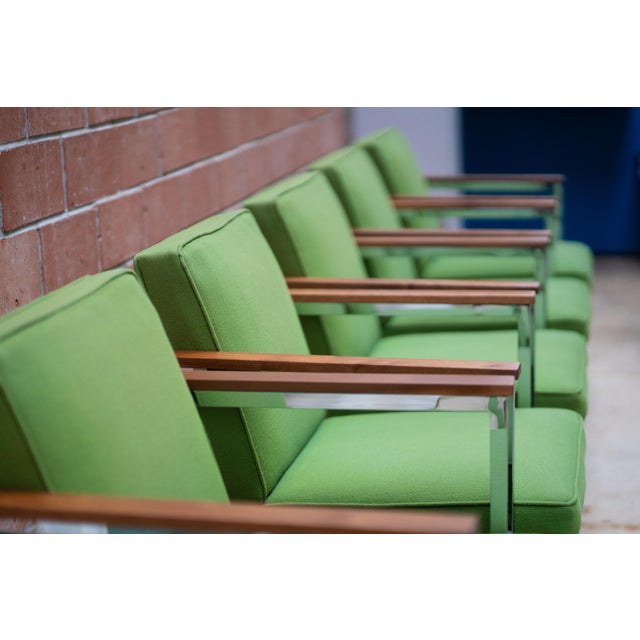 Wood 1970's Steelcase Executive Office Chairs (Set of 5) For Sale - Image 7 of 15