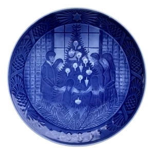 Christmas Plate Merry Christmas from Royal Copenhagen, Denmark, 1983