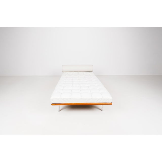 Ludwig Mies van der Rohe Barcelona Daybed by Ludwig Mies van der Rohe for Knoll, 1980s For Sale - Image 4 of 18