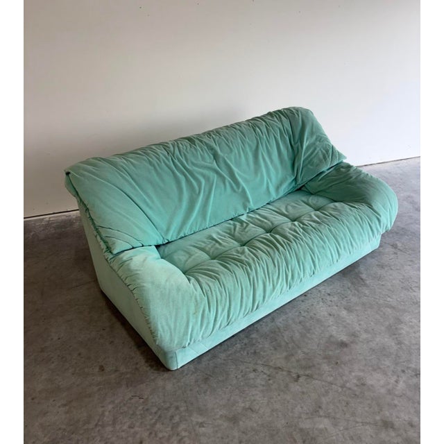 Extremely comfortable and luxe Ekornes sofa. You sink in and it’s plush yet firm Comes with three perfectly sized backrest...