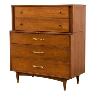 Mid 20th Century Kent Coffey Wavy Drawer Pull Dresser For Sale