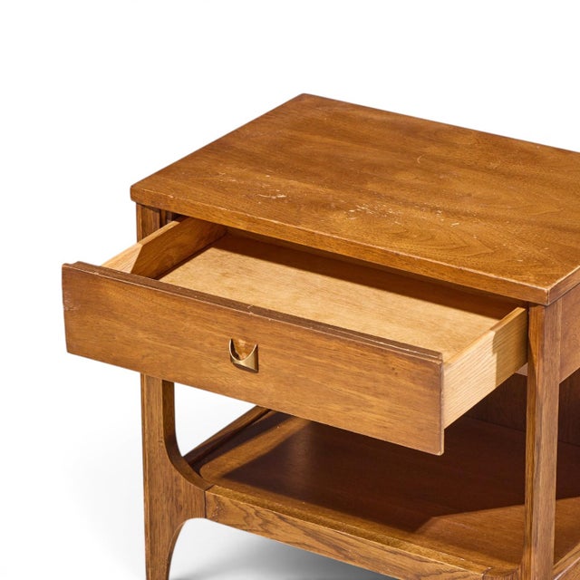 Broyhill Brasilia Mid Century Walnut and Brass Nightstands - Pair For Sale - Image 9 of 11