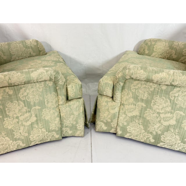 1980s Pair of "Colefax" Swivel Lounge Chairs & Ottoman Made in the Usa by Pearson For Sale - Image 14 of 18