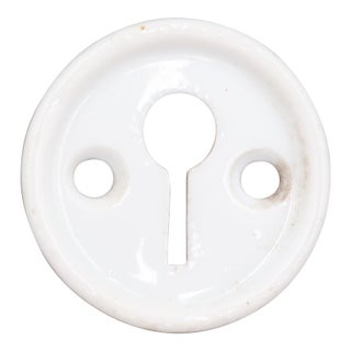 Vintage 1.375 In. White Ceramic Circular Keyhole Cover For Sale