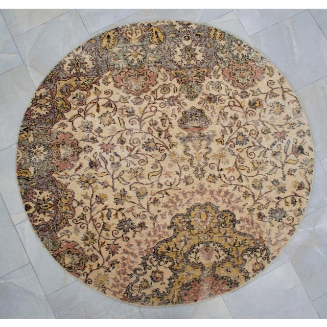 2020s Round Turkish Rug Upcycled Vintage Hand Knotted Wool Circle Area Rug 5'3" X 5'3" For Sale - Image 5 of 13