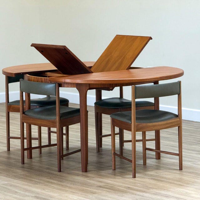 Wood Dunvegan Round Extending Dining Table and Chairs in Teak by Tom Robertson for McIntosh, Scotland, 1960s, Set of 5 For Sale - Image 7 of 18