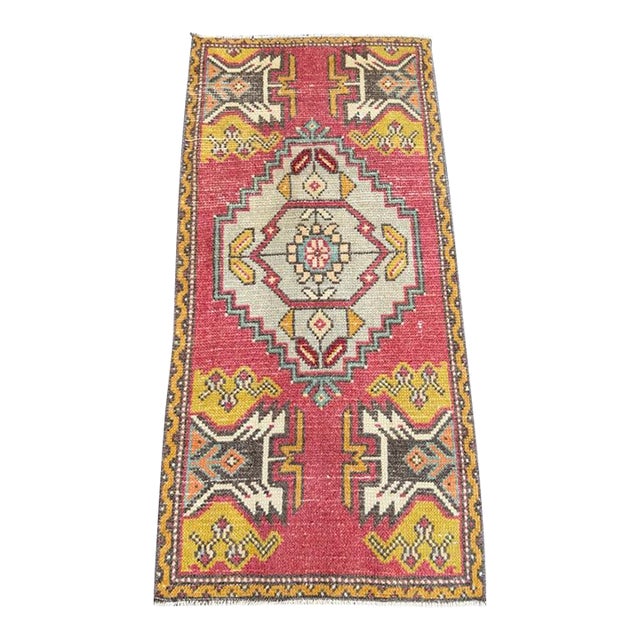 Turkish Yastik Rug 1'7" x 3'3" For Sale