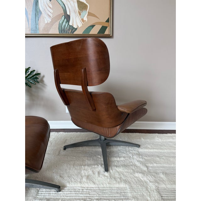 Vintage Charlton Lounge Chair and Ottoman Set in the Style of Eames For Sale - Image 9 of 12