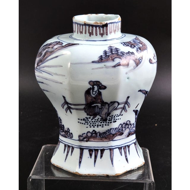 Antique Dutch Blue and Manganese Octagonal Baluster Vase from Delft, 1680 For Sale - Image 13 of 13