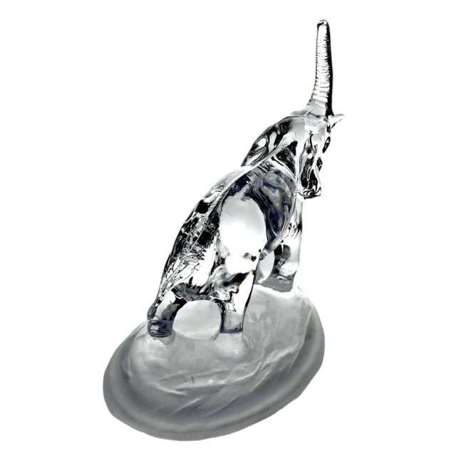 A gorgeous figure by the pre-eminent French crystal Company, Cristal D' Arques. It is beautifully formed and a perfect...