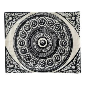 Contemporary Viscaya Circle Medallion Filigree Black & White Pillow Cover