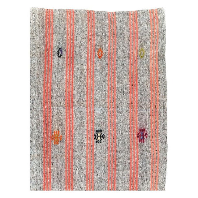 Galerie Shabab Collection Mid-20th Century Handmade Turkish Flat-Weave Kilim Accent Carpet For Sale - Image 4 of 10