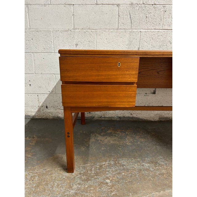Brown Danish Teak Mid Century Modern Desk With Bookshelf Back 1960s For Sale - Image 8 of 9