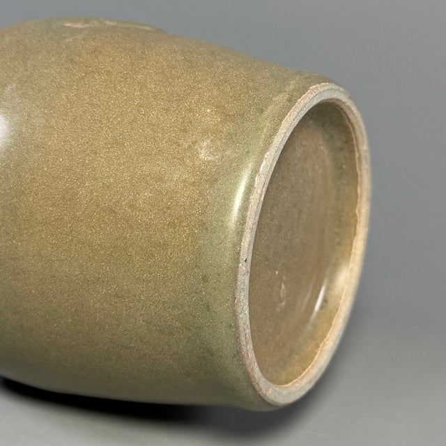 15th Century & Earlier Antique Chinese Official‑Style Celadon Vase With Phoenix‑Shaped Handles For Sale - Image 5 of 6