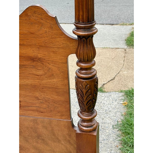 American Thomasville King Size Hardwood Carved Poster Bed For Sale - Image 3 of 18