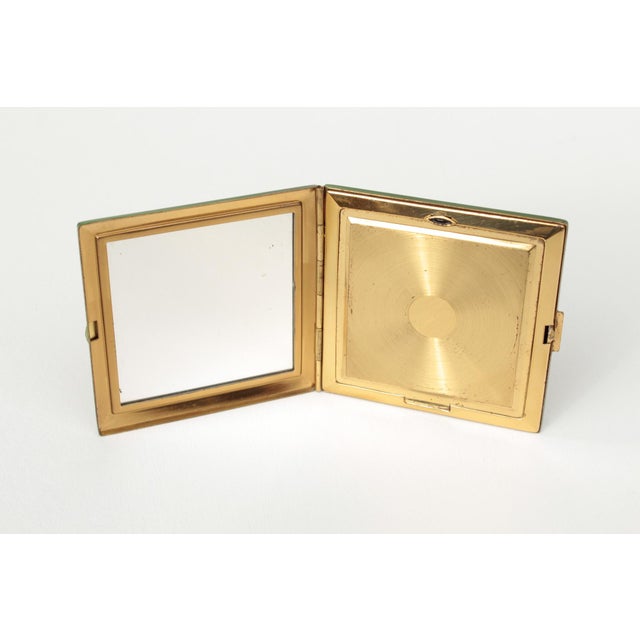 Art Deco Style Square Powder Compact with Green Tortoiseshell Effect, 1930s For Sale - Image 3 of 5