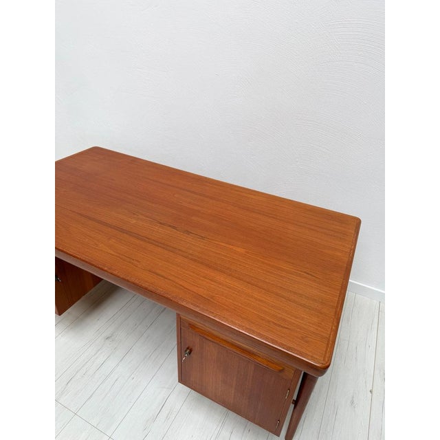 Danish Teak Executive Writing Desk by Ib Kofod-Larsen, 1960s For Sale - Image 10 of 18