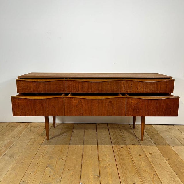 Teak Chest of Drawers from Austinsuite, 1960s For Sale - Image 11 of 13
