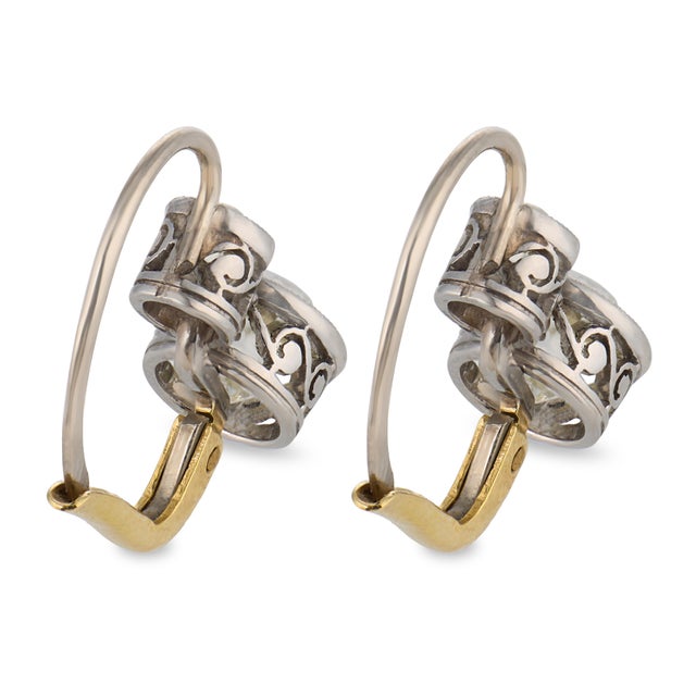 2010s Edwardian Style 2.34 Carat Diamond Platinum Gold Drop Earrings, A Pair For Sale - Image 5 of 5