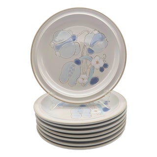 1970s Vintage International China Whitestone "Ocala S Y 6270" Stoneware Dinner Plates, Set of 8 For Sale