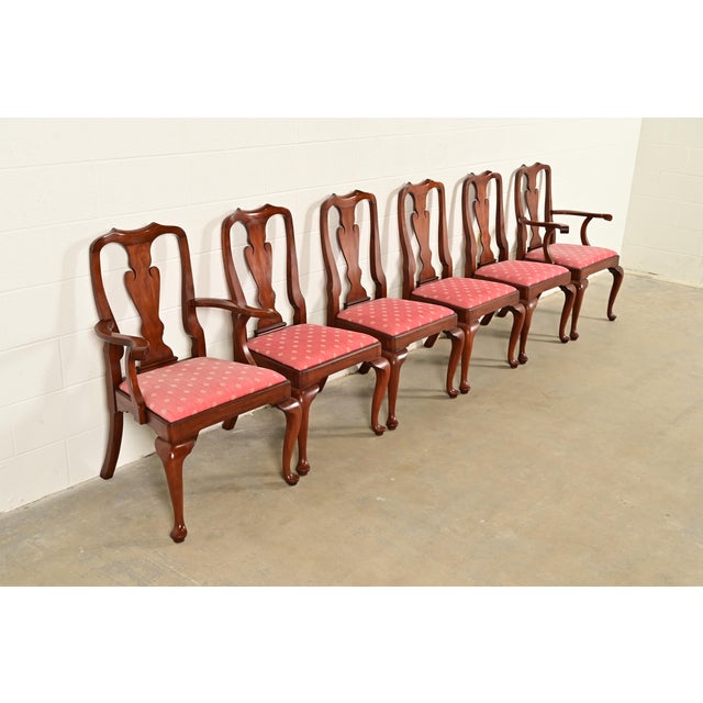 Henkel Harris Henkel Harris Queen Anne Solid Cherry Wood Dining Chairs, Set of Six For Sale - Image 4 of 14