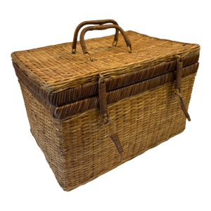 Vintage Wicker Basket or Sewing Box With Lid