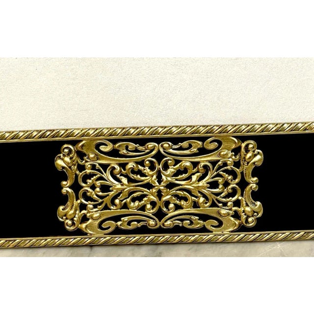 1930s 1930s French Art Deco Gilt Bronze & Black Enameled Glass Picture Frame For Sale - Image 5 of 9