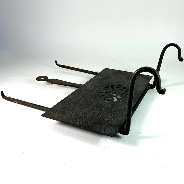 Traditional English Georgian Forged Iron Sliding and Hanging Fireplace Hearth Trivet For Sale - Image 3 of 12