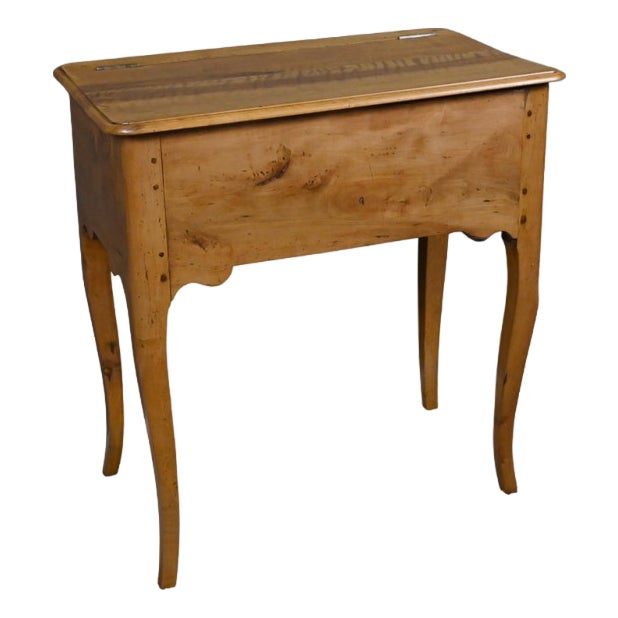 18th Century Louis XV Walnut and Pear Wood Kneading Table For Sale