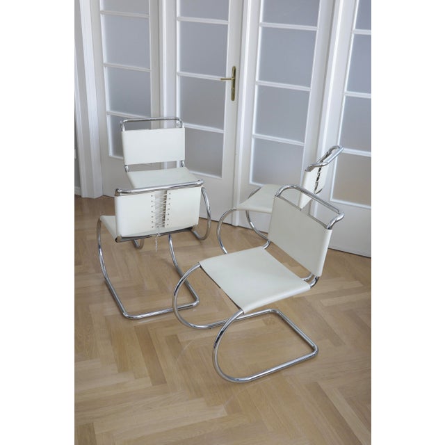 Designed by Ludwig Mies van der Rohe and produced by Knoll in the 1970s, the MR10 chairs are among the most iconic...