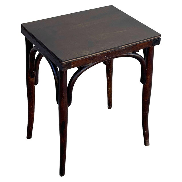 Late 19th Century Vienna Secession Oak Bent Wood Arched Bedside Table W/ Drawer by Thonet For Sale - Image 5 of 7