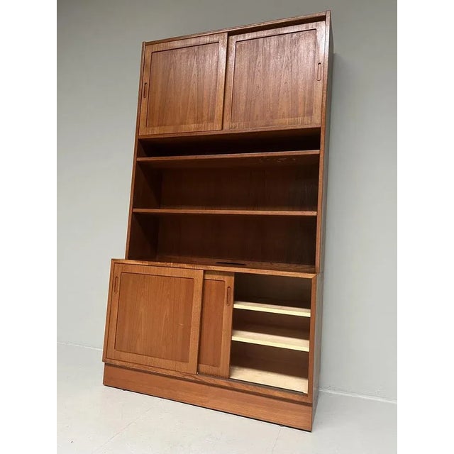 Mid-Century Modern Danish Wall Cabinet by Poul Hundevad, 1960s For Sale - Image 3 of 11