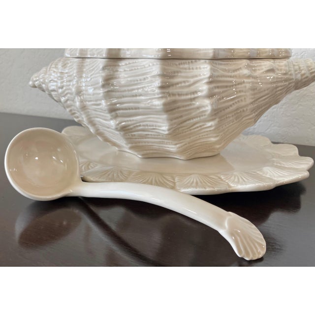 Circa 1982 Palm Beach Chic Lidded Earthenware Conch Shell Tureen With Underplate & Ladle – 4 Pieces For Sale - Image 14 of 18