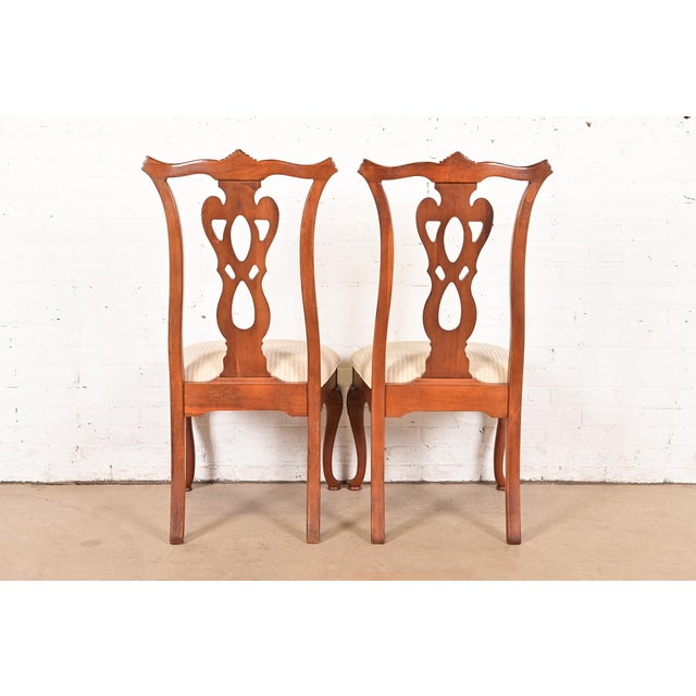 Thomasville Georgian Carved Mahogany Side Chairs or Dining Chairs, Pair For Sale - Image 11 of 14