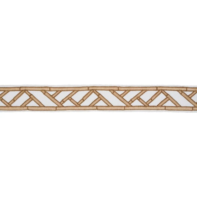 David Kaihoi has improved on a classic with Bamboo Trellis Tape. This two-inch embroidered cotton trim has a graphic...