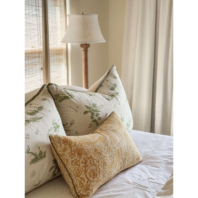 Vintage Traditional Pine Column Lamps, With Acrylic Base & Cotton Double Twist Cords - a Pair For Sale In Austin - Image 6 of 6